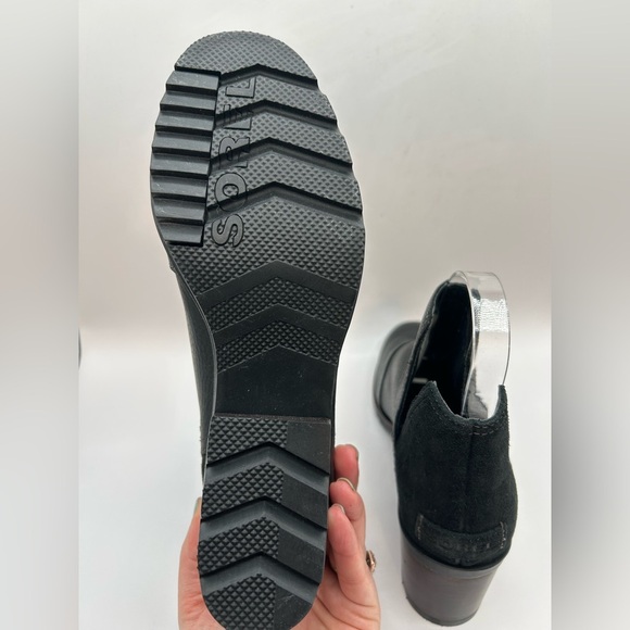 Sorel Women's Cate Cut Out Ankle Boot Black Leather & Suede Stack Heel Size 7.5 - Picture 11 of 12